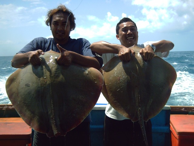 ANGLERS GANG SINGAPORE